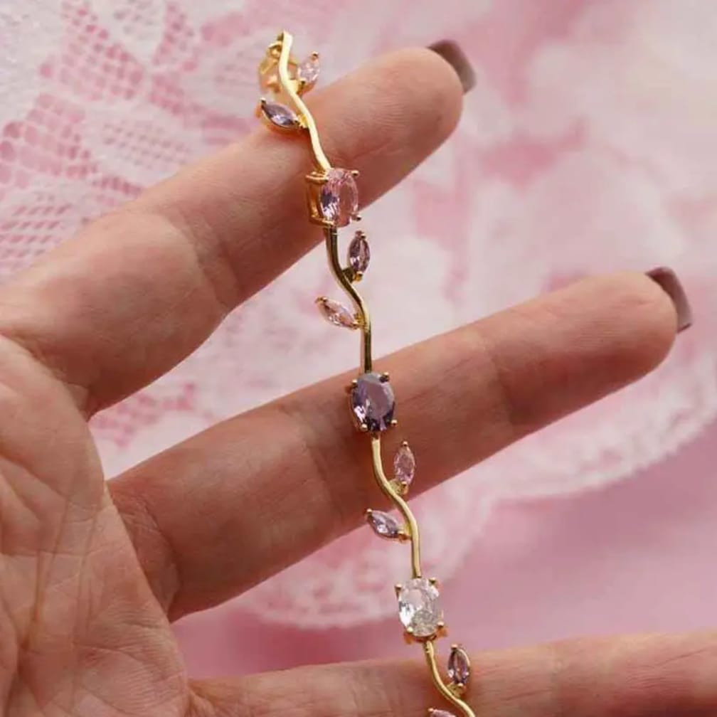 Tulip Bracelet - Premium Stainless Steel Elegant Women's Bracelet, Golden Red